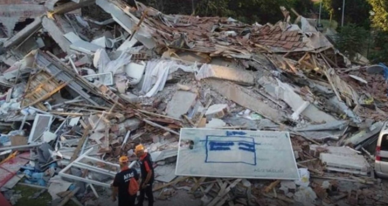 deprem uzmani olagandisi diyerek acikladi sindirgida buyuk deprem olacak mi N7gT2pMV