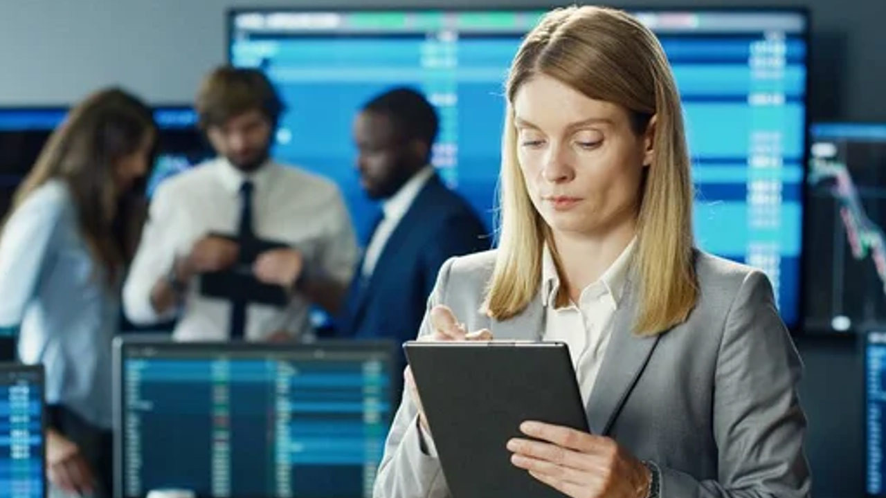 hisseler kirmiziya boyandi bank of americadan 5 milyar tlye yakin satis J2vQtyiM