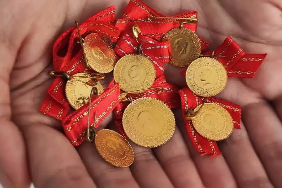 altin icin daha once soylenenleri unutun bu rakam ilk kez telaffuz edildi 8l3XeVHR.jpg