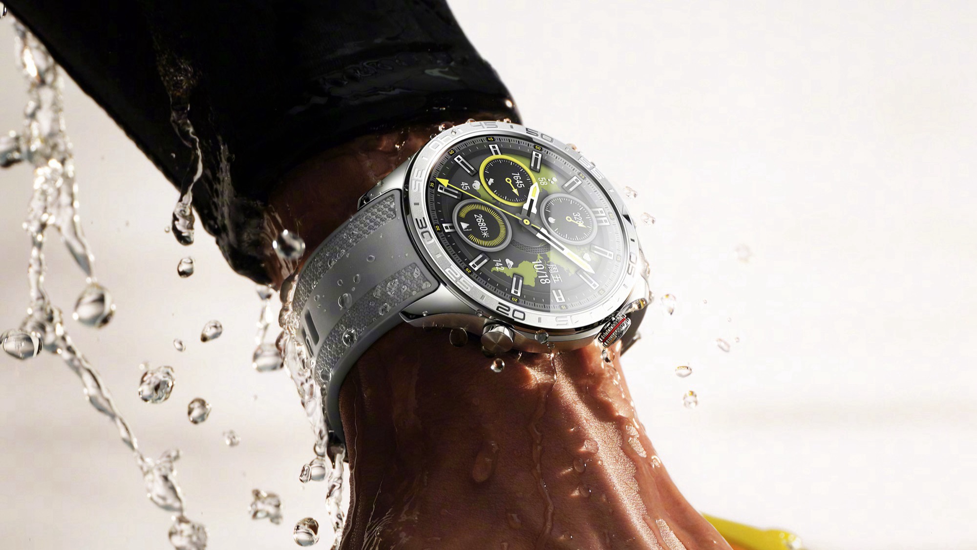 honor watch 5 pro geliyor tansiyon olcme 15 gun pil omru ve fazlasi IDCOgvM5.jpg