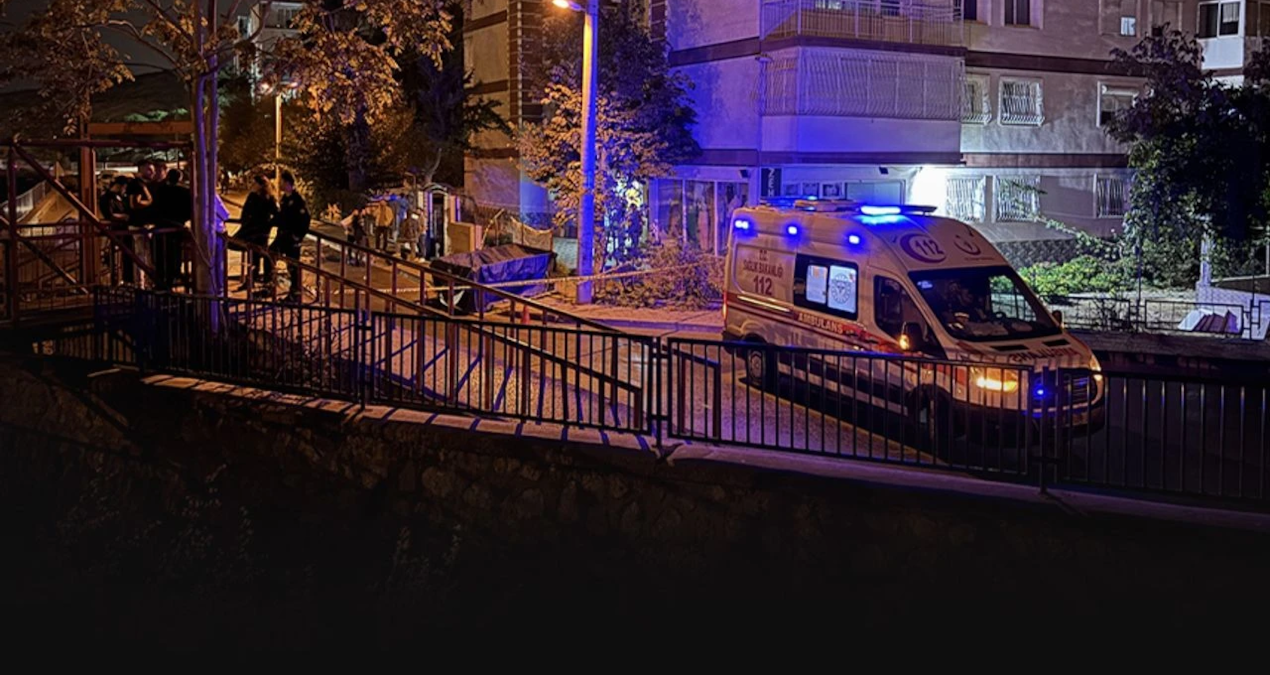 izmirde 1 kisiyi oldurup 2 kisiyi yaralayan supheli tutuklandi Fan1xgjW