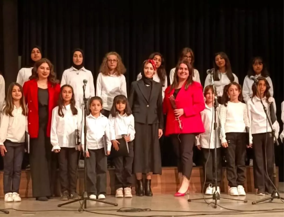 palandokende cumhuriyet bayrami kutlamasi PdjkMJ93.jpg