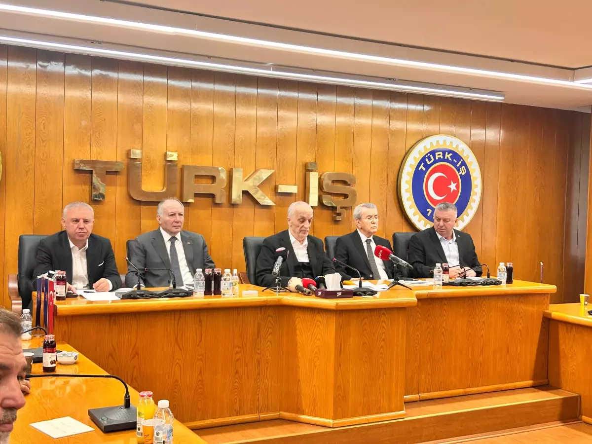 turk isten asgari ucret uyarisi hB7Aiwwy.jpg