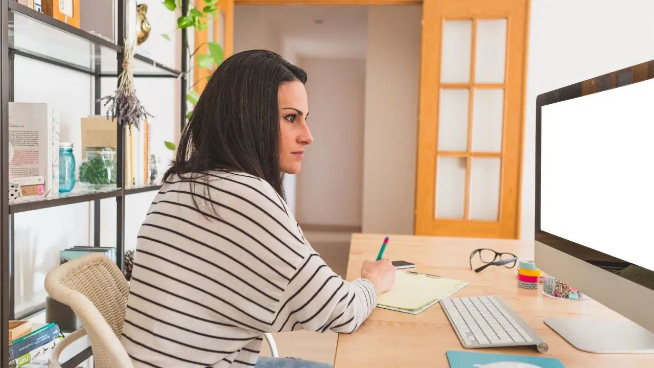 Masa Başında Sıkışan Vücut İçin Biyomekanik Çözüm: ‘Brügger Çarkı’ Yöntemi