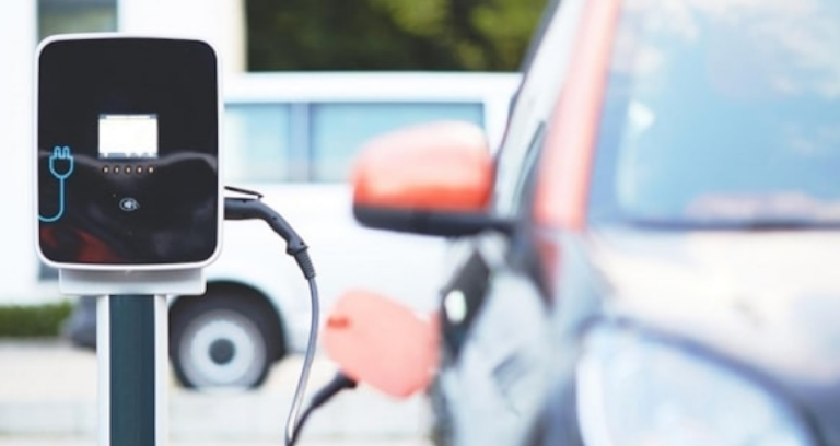 elektrikli-arac-sahiplerine-soguk-dus-rekor-ceza-odedi-VklsIA4g