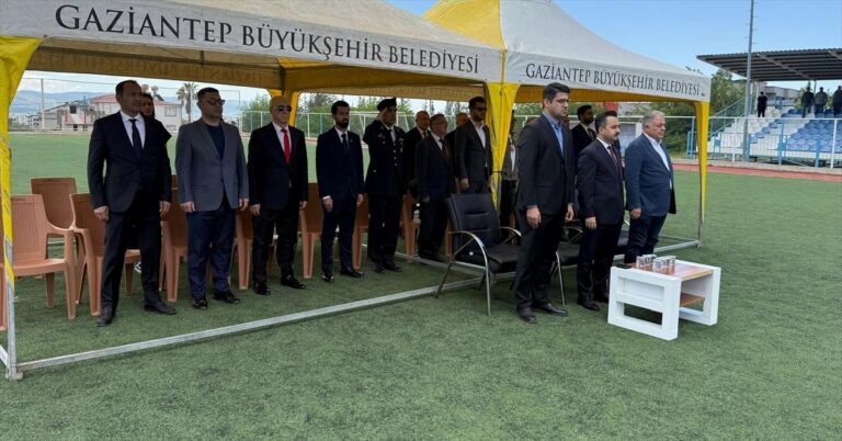 gaziantepin-araban-islahiye-ve-nurdagi-ilcelerinde-19-mayis-coskusu-OY5Rs1ds