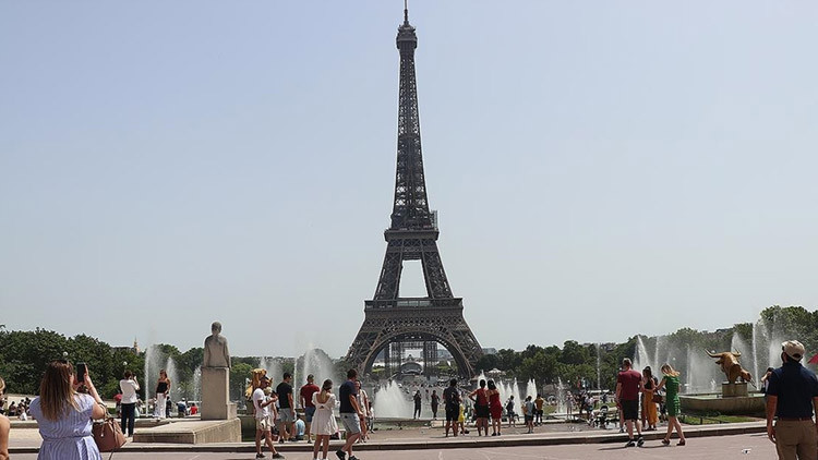 paris-belediyesinden-tarihi-filistin-adimi-aMdSf9ZZ