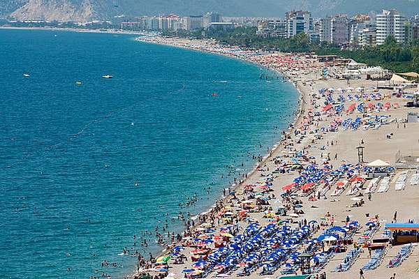 Antalya Plajlarıyla Yaz Tatilinizin Keyfini Çıkarın