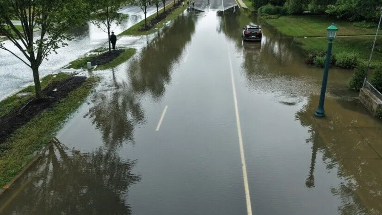 Abdnin west virginia eyaletinde sel felaketi 2 kisi hayatini kaybetti qQAr6jWa
