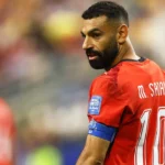Menajeri acikladi besiktas taraftarini heyecanlandiran mohamed salah gelismesi wEihV3IS