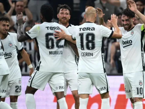 Spor yazarlari besiktas midtjylland macini yorumladi sezonun ilk maclari her zaman herkes icin 3nUG87uM